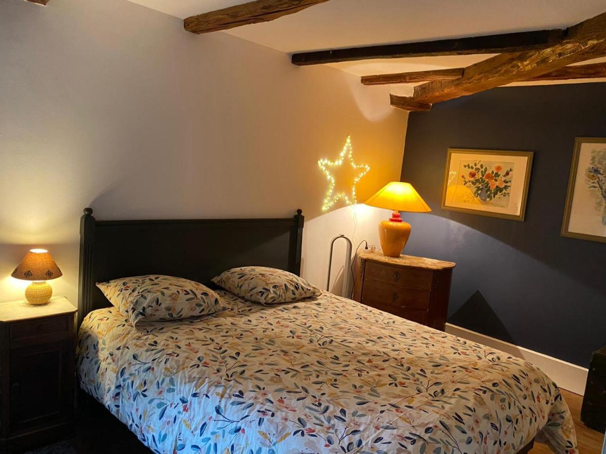 Le Pigeonnier De Saint-Loup Bed And Breakfast ภายนอก รูปภาพ