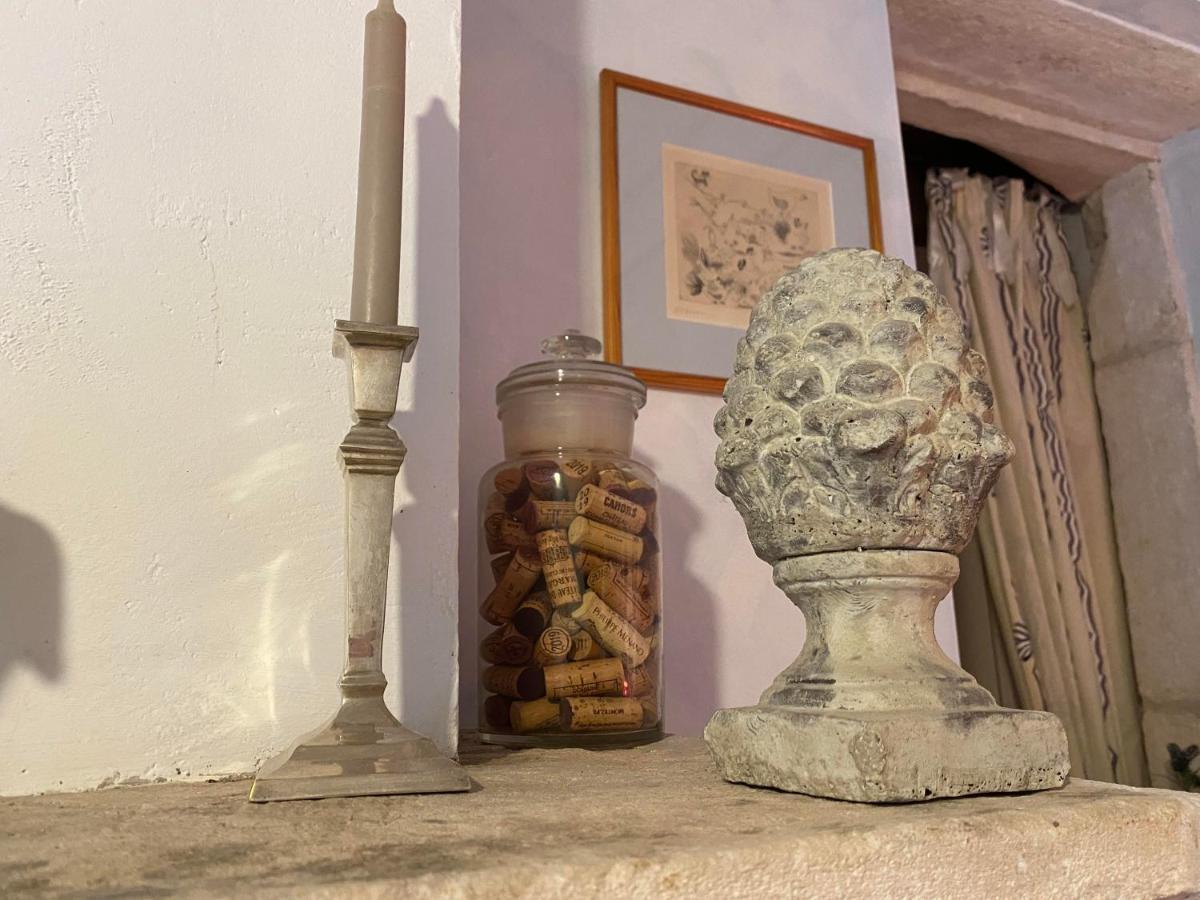 Le Pigeonnier De Saint-Loup Bed And Breakfast ภายนอก รูปภาพ